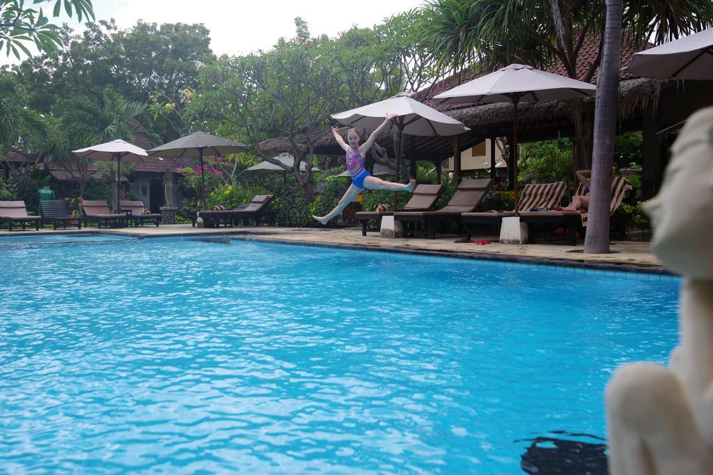 Tirta Sari Bungalow Pemuteran  Luaran gambar